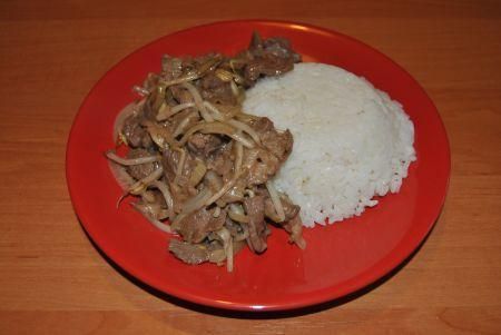 Wołowina w Stylu Kantońskim Wołowina w Stylu Kantońskim