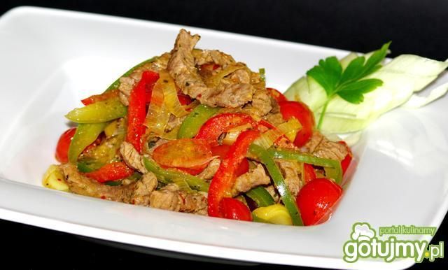 Wołowinka z warzywami Wołowinka z warzywami