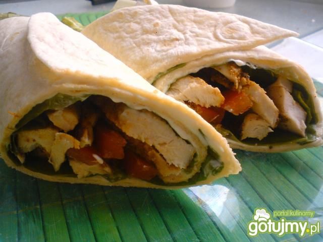 Wrapy z kurczakiem Wrapy z kurczakiem