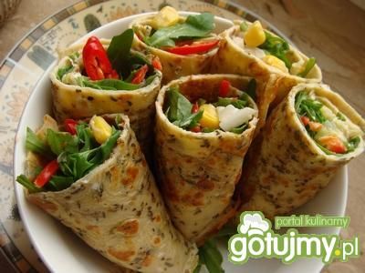 Wrapy ziołowe z rukolą