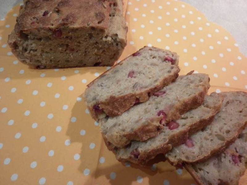 Wybuchowy chlebek z granatem Wybuchowy chlebek z granatem