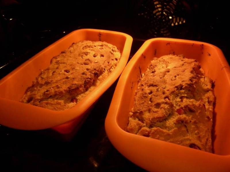 Wybuchowy chlebek z granatem Wybuchowy chlebek z granatem