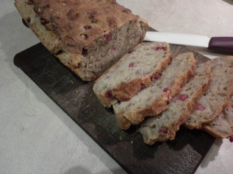 Wybuchowy chlebek z granatem Wybuchowy chlebek z granatem