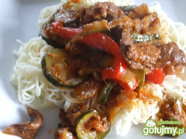 Wyjątkowo ostra potrawka z karkówką