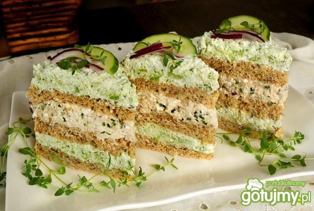 Wykwintny tort chlebowy