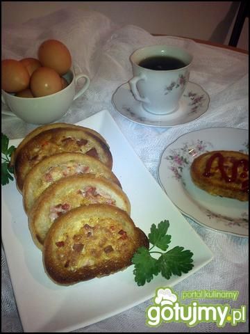 Wypasione grzanki śniadaniowe