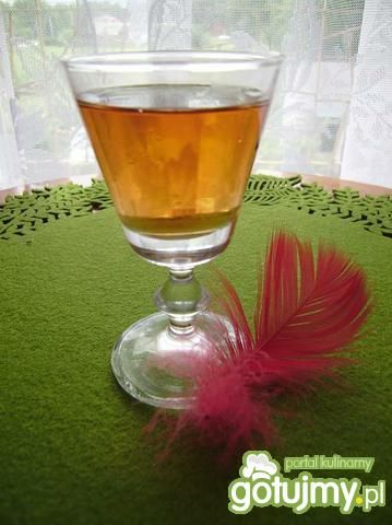 Wytrawna nalewka jarzębinowa Wytrawna nalewka jarzębinowa