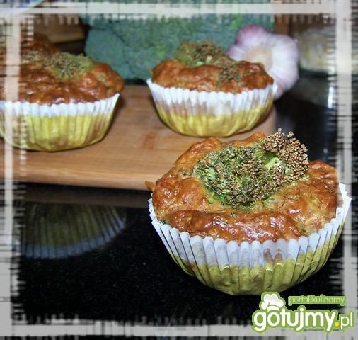 Wytrawne babeczki z brokułem