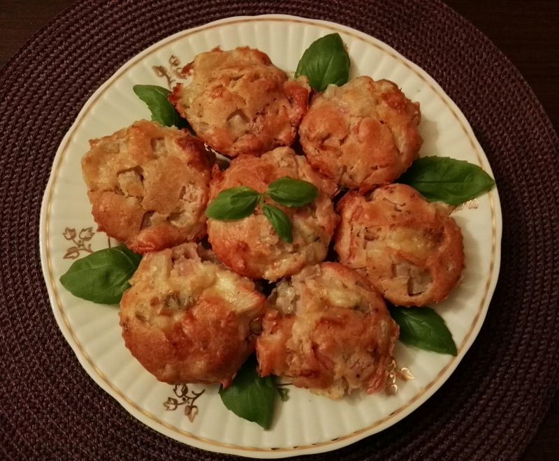 Wytrawne muffinki z gruszką 