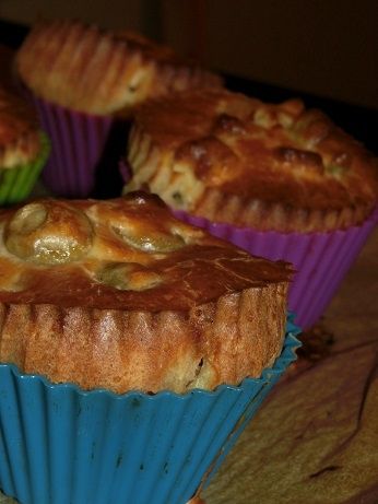 Wytrawne muffiny z oliwkami i fetą