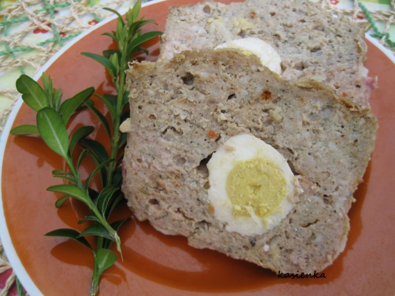 „Zając” z jajkiem