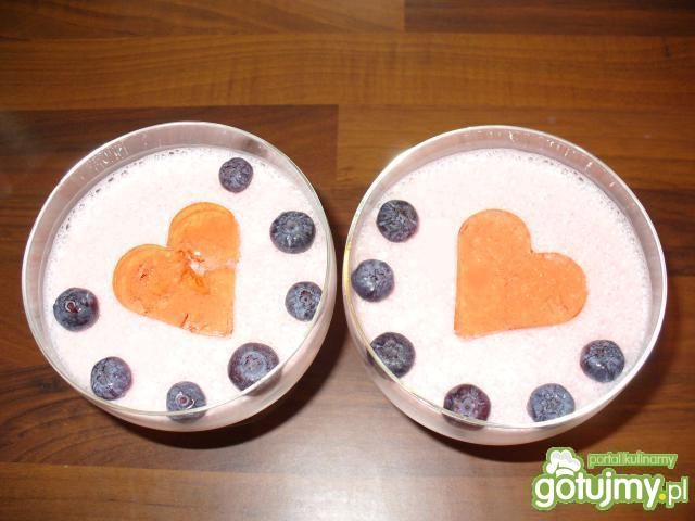 Zakochane mleczna pianka Zakochane mleczna pianka