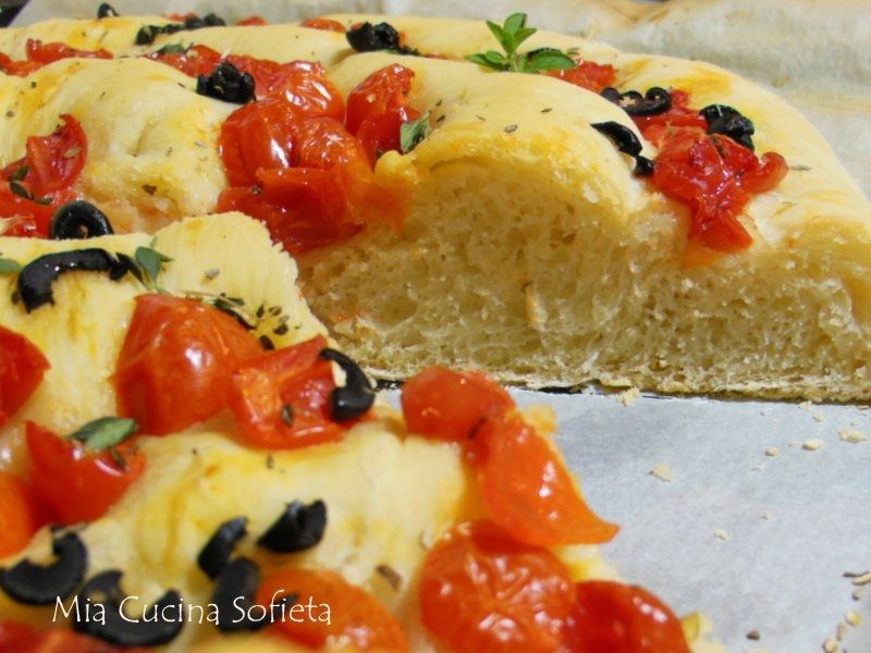 Zakręcona focaccia  Zakręcona focaccia