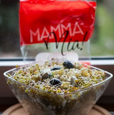 Zakręcona sałatka makaronowa