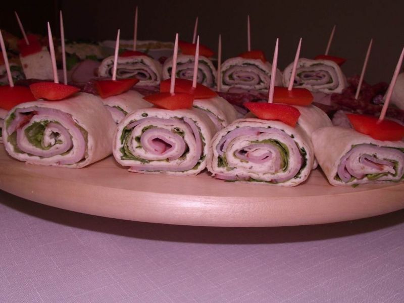 Zakręcone przekąski z tortilli 