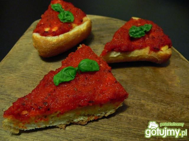 Zapiekana ciabatta z serem i kremem z pi Zapiekana ciabatta z serem i kremem z pi