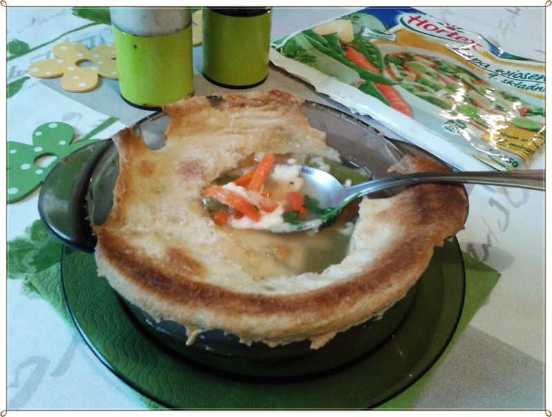 Zapiekana zupa jarzynowo-serowa Zapiekana zupa jarzynowo-serowa