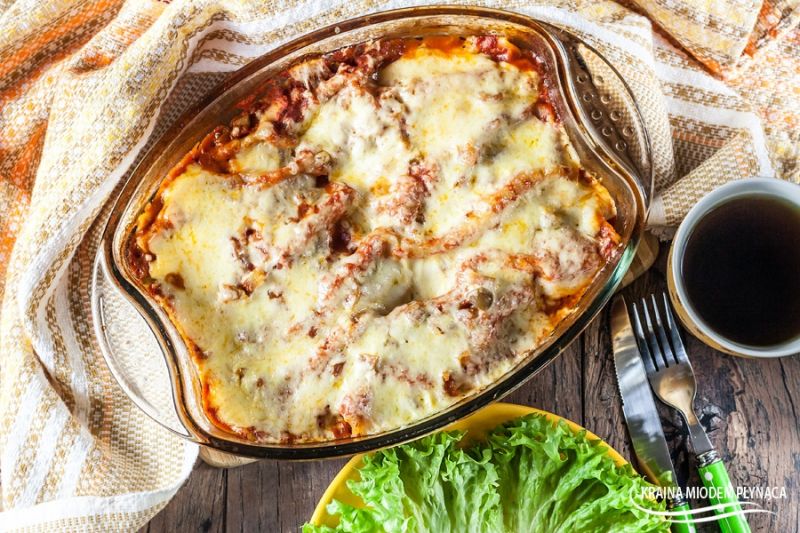 Zapiekane cannelloni z parówkami Zapiekane cannelloni z parówkami