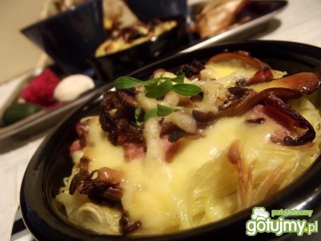 Zapiekane gniazdka z makaronu