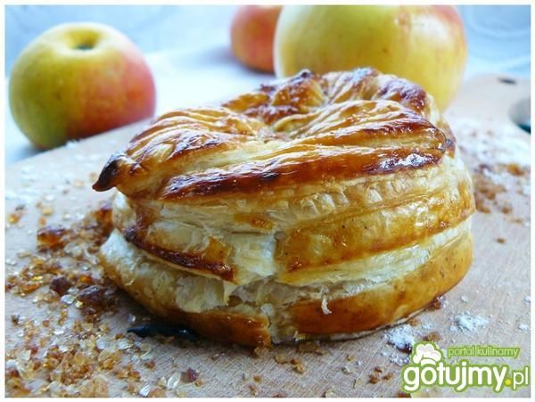 Zapiekane jabłko z daktylami i miodem