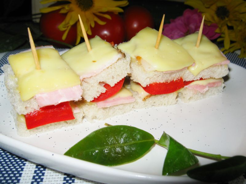 Zapiekane koreczki Zapiekane koreczki