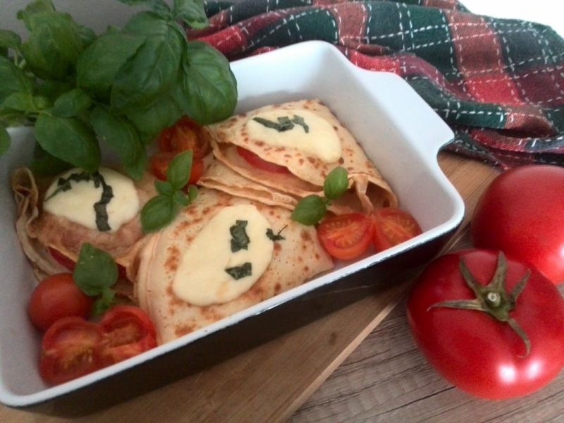 Zapiekane naleśniki a la caprese  Zapiekane naleśniki a la caprese