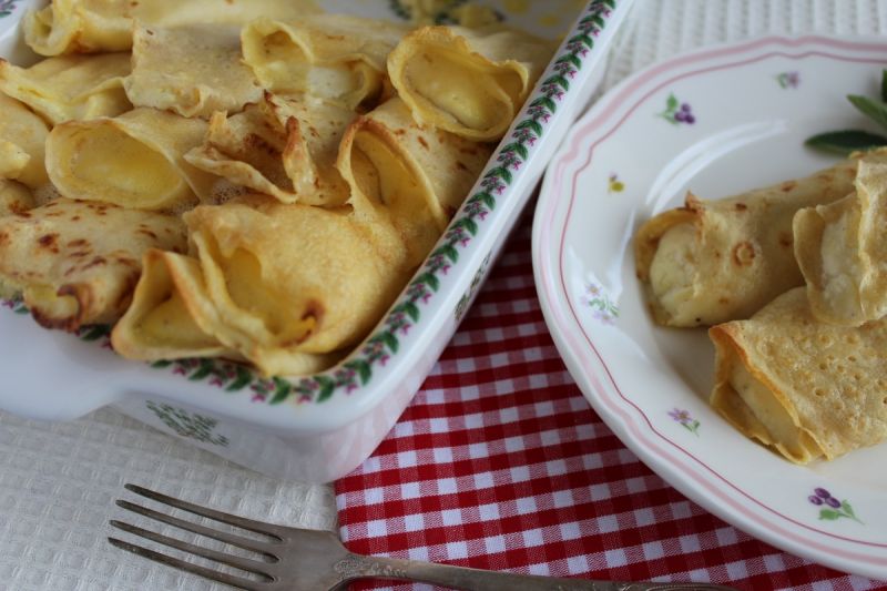 Zapiekane naleśniki z serem  Zapiekane naleśniki z serem