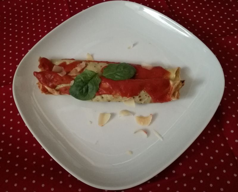 Zapiekane naleśniki ze szpinakiem