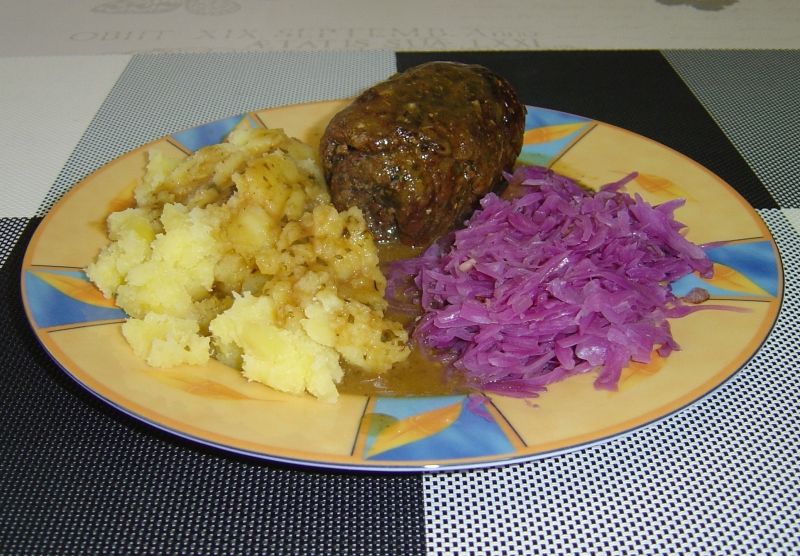 Zapiekane Rolady Wołowe w Sosie Pieczarkowym Zapiekane Rolady Wołowe w Sosie Pieczarkowym