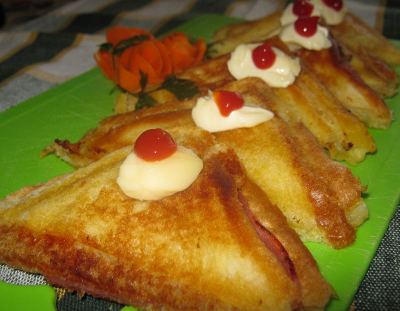 Zapiekane trójkąciki