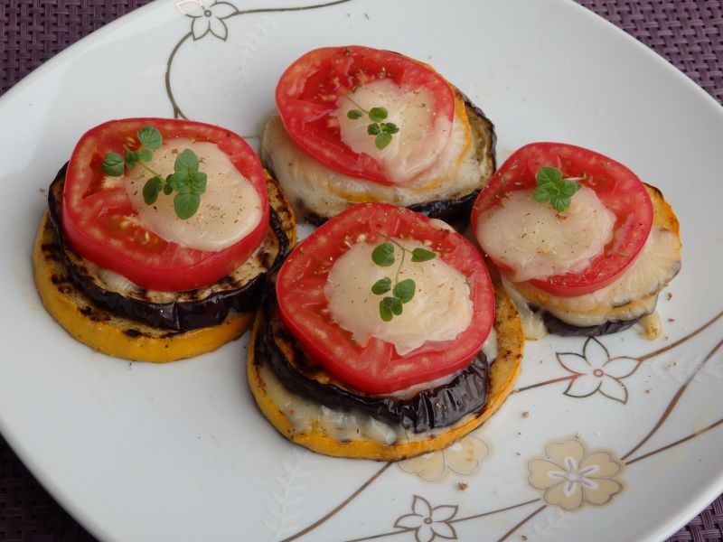 Zapiekane warzywne kanapeczki Zapiekane warzywne kanapeczki