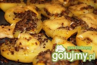 zapiekane ziemniaczki z nutką pieczarek zapiekane ziemniaczki z nutką pieczarek