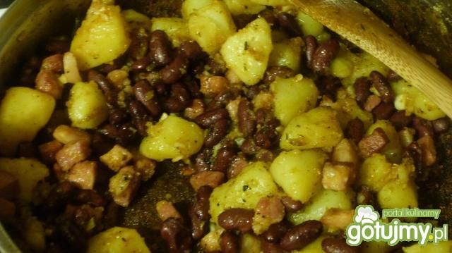 Zapiekane ziemniaki z boczkiem 