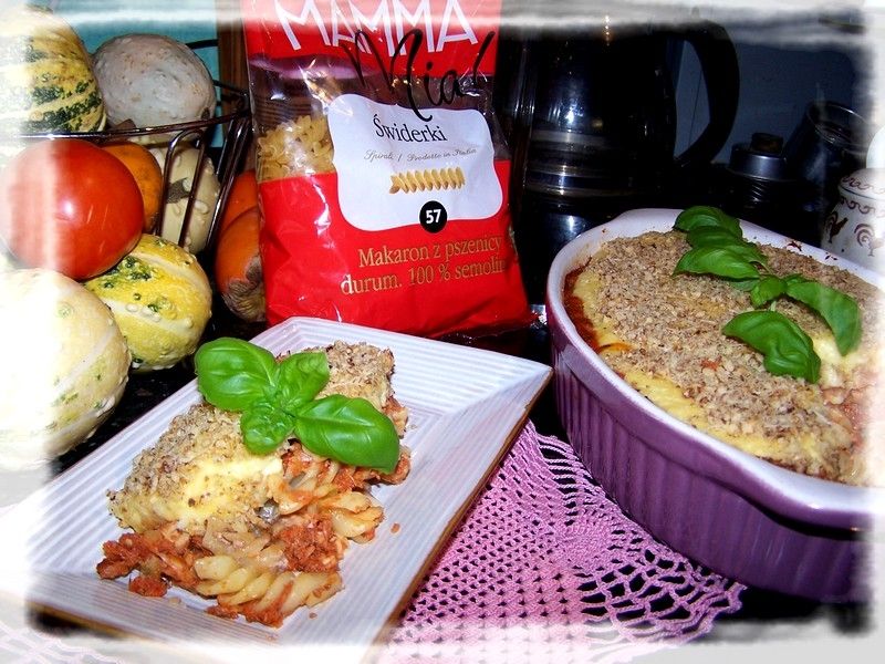 Zapiekanka  a la Pastitsio Zapiekanka  a la Pastitsio