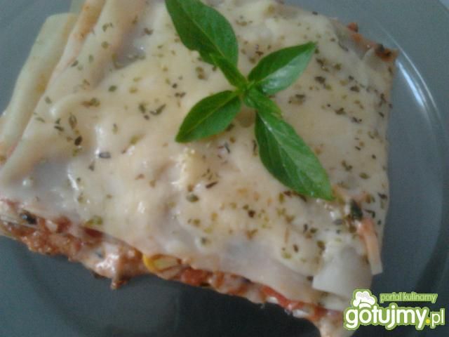 Zapiekanka a`la lazania. Zapiekanka a`la lazania.