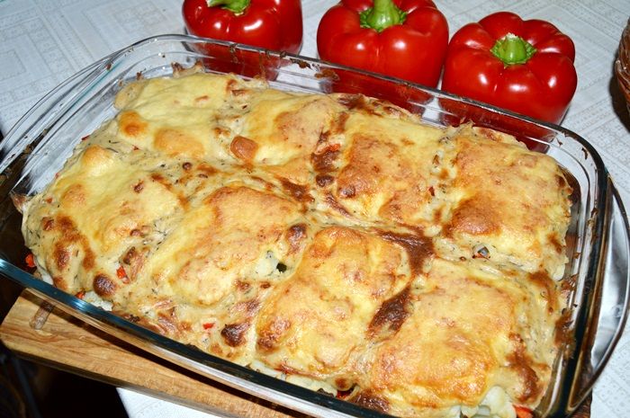 Zapiekanka kalafiorowa z papryka i beszamelem 