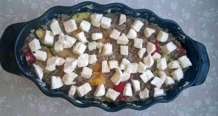 Zapiekanka kasza gryczana z warzywami i mozzarellą