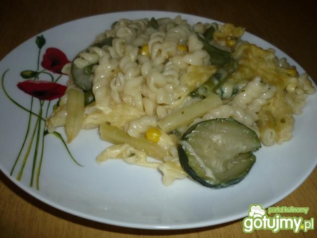 Zapiekanka makaronowa Zapiekanka makaronowa