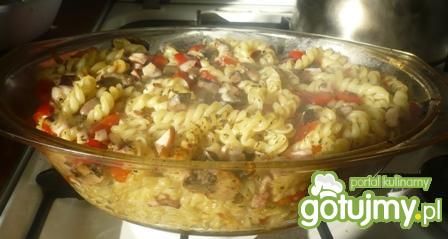 Zapiekanka makaronowa 