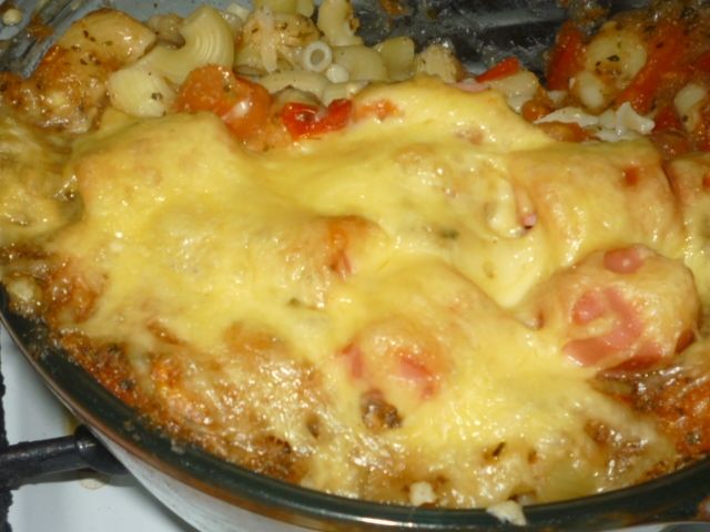 Zapiekanka makaronowa