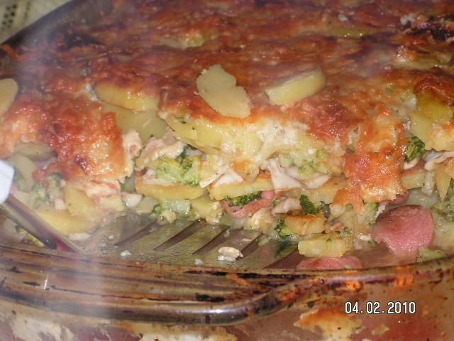 Zapiekanka makaronowa Zapiekanka makaronowa