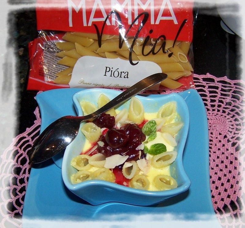 Zapiekanka  makaronowa filiżanka Zapiekanka  makaronowa filiżanka