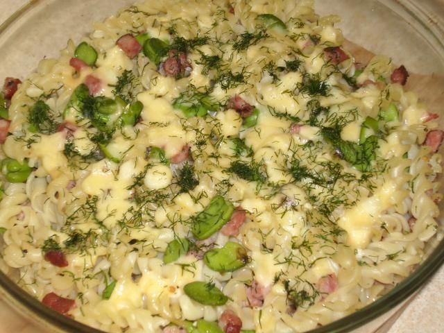 Zapiekanka makaronowa z bobem Zapiekanka makaronowa z bobem