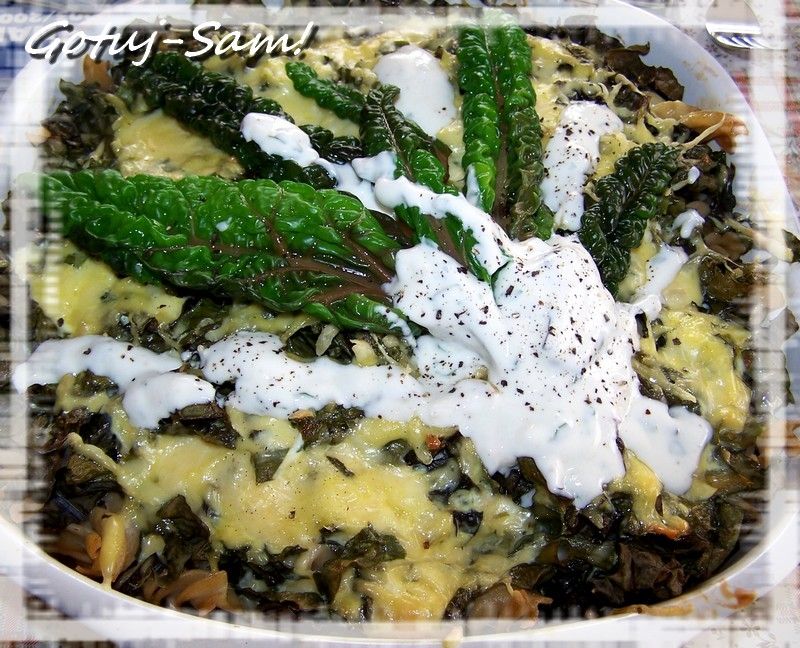 Zapiekanka makaronowa z boćwiną lub szpinakiem