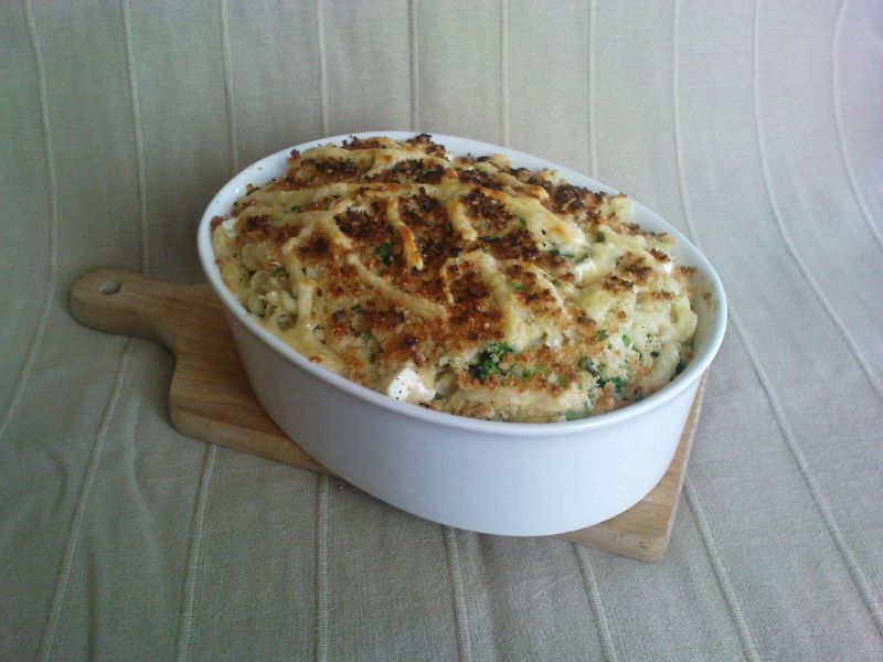 Zapiekanka makaronowa z brokułami Zapiekanka makaronowa z brokułami