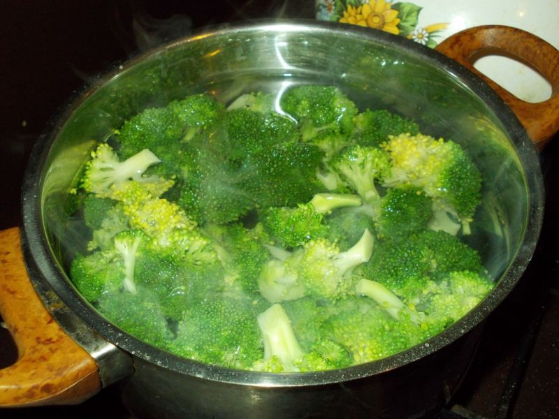 Zapiekanka makaronowa z brokułem