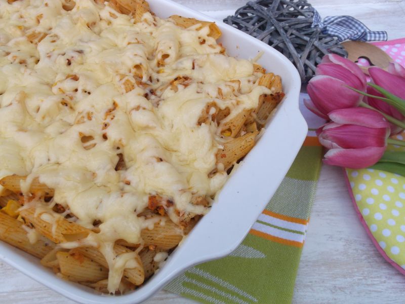 Zapiekanka makaronowa z filetem z kurczaka