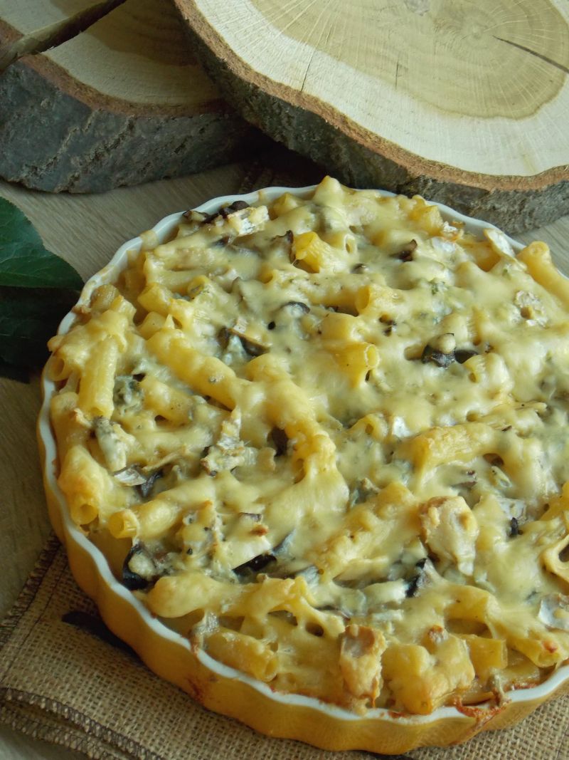 Zapiekanka makaronowa z grzybami leśnymi Zapiekanka makaronowa z grzybami leśnymi