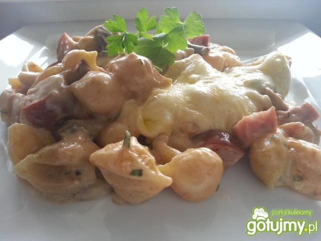 Zapiekanka makaronowa z kiełbasą 4