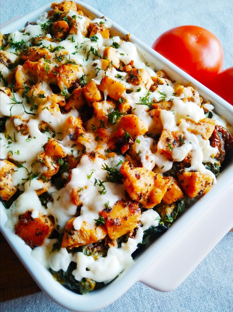 Zapiekanka makaronowa z kurczakiem